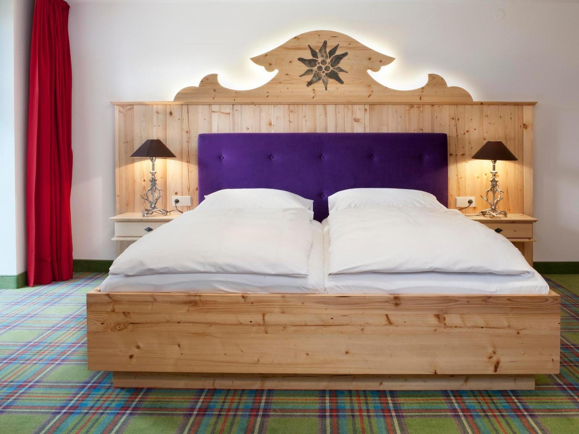 Standard Double Room,943061947:JPEG